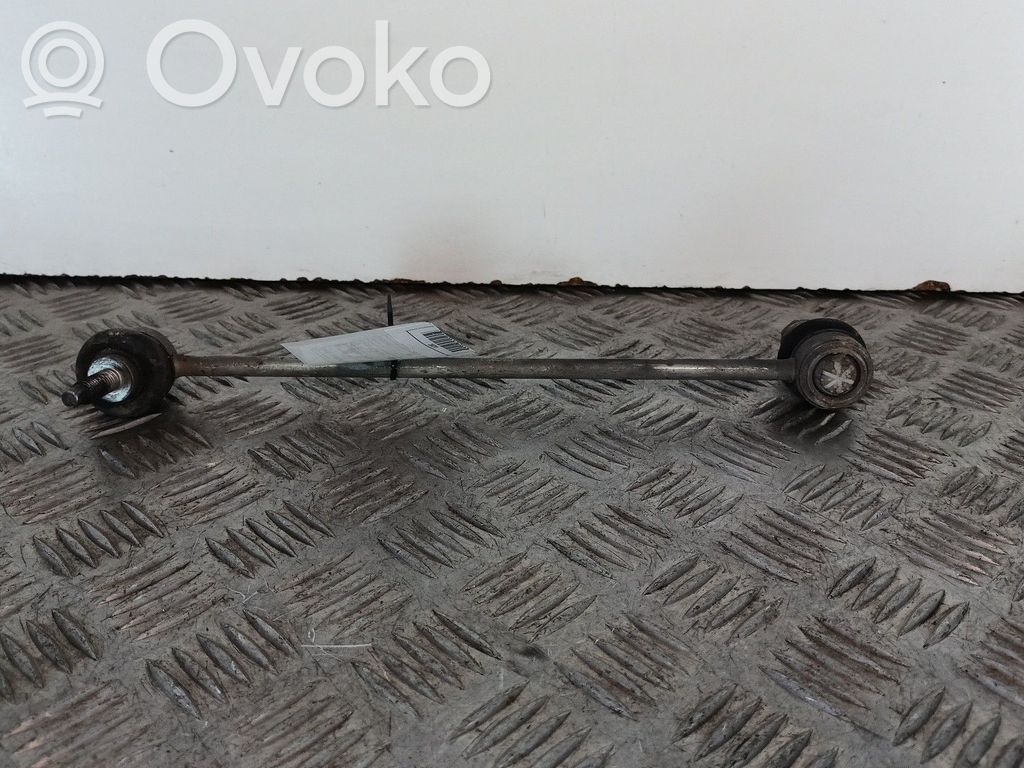 Opel Corsa D Priekinė stabilizatoriaus traukė 
