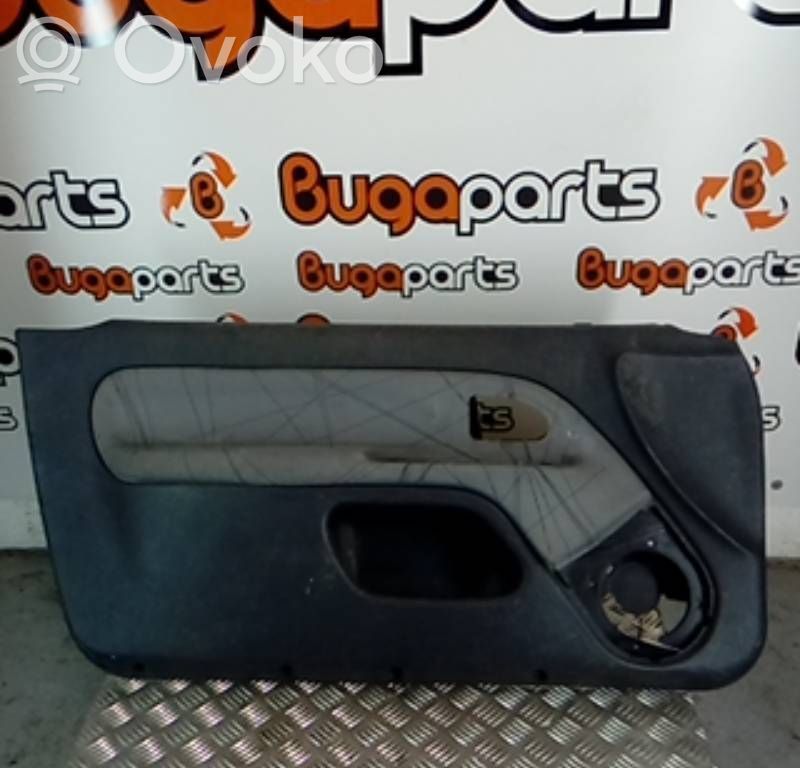 Renault Clio II Rivestimento del pannello della portiera anteriore 