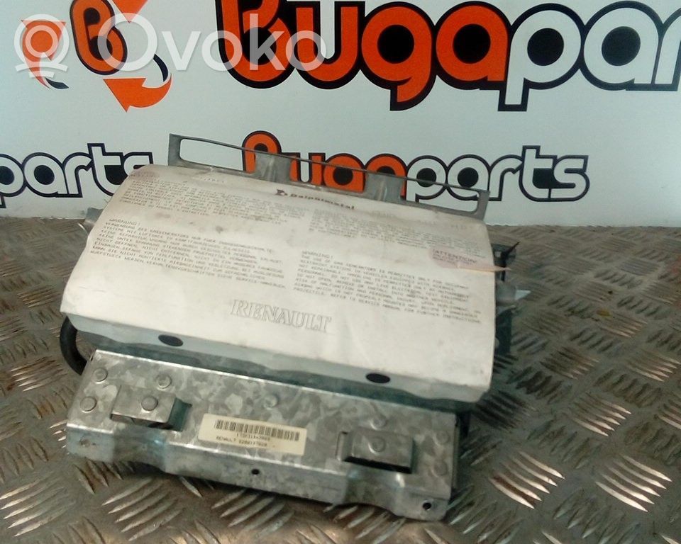 Passenger airbag   8200197820