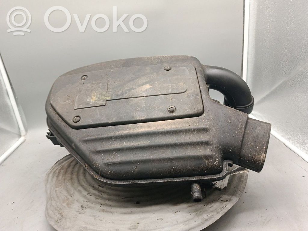 Renault Clio II Oro filtro dėžė 