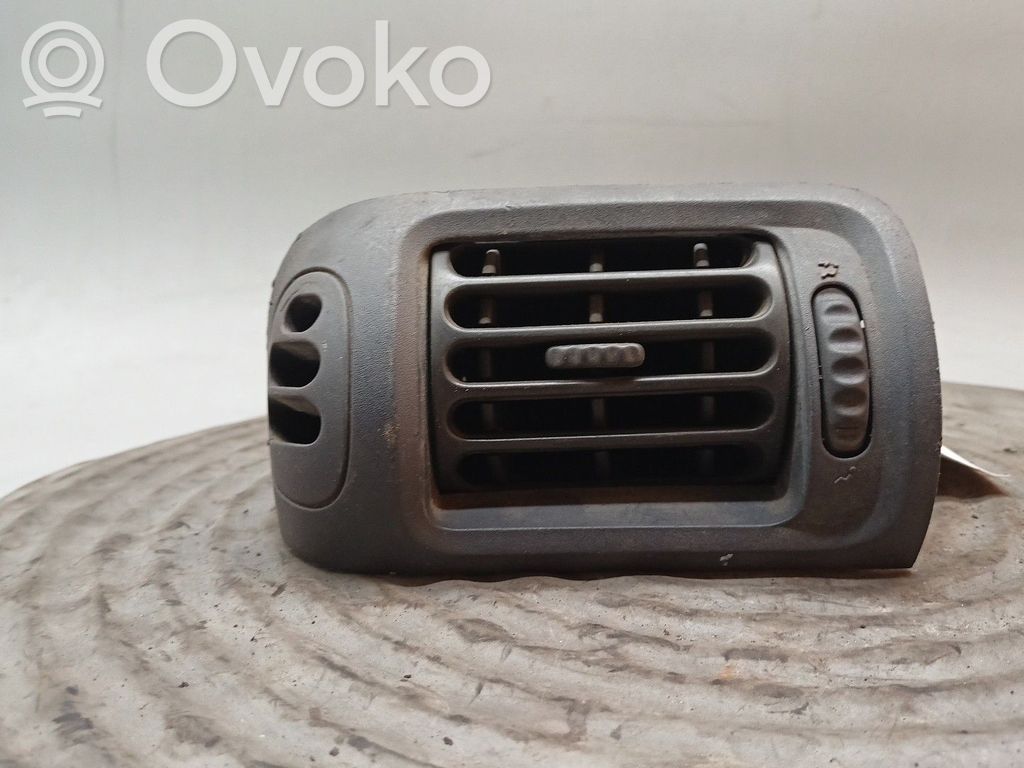 Rejilla de ventilación central del panel   95095310,95095300,R655S560205103