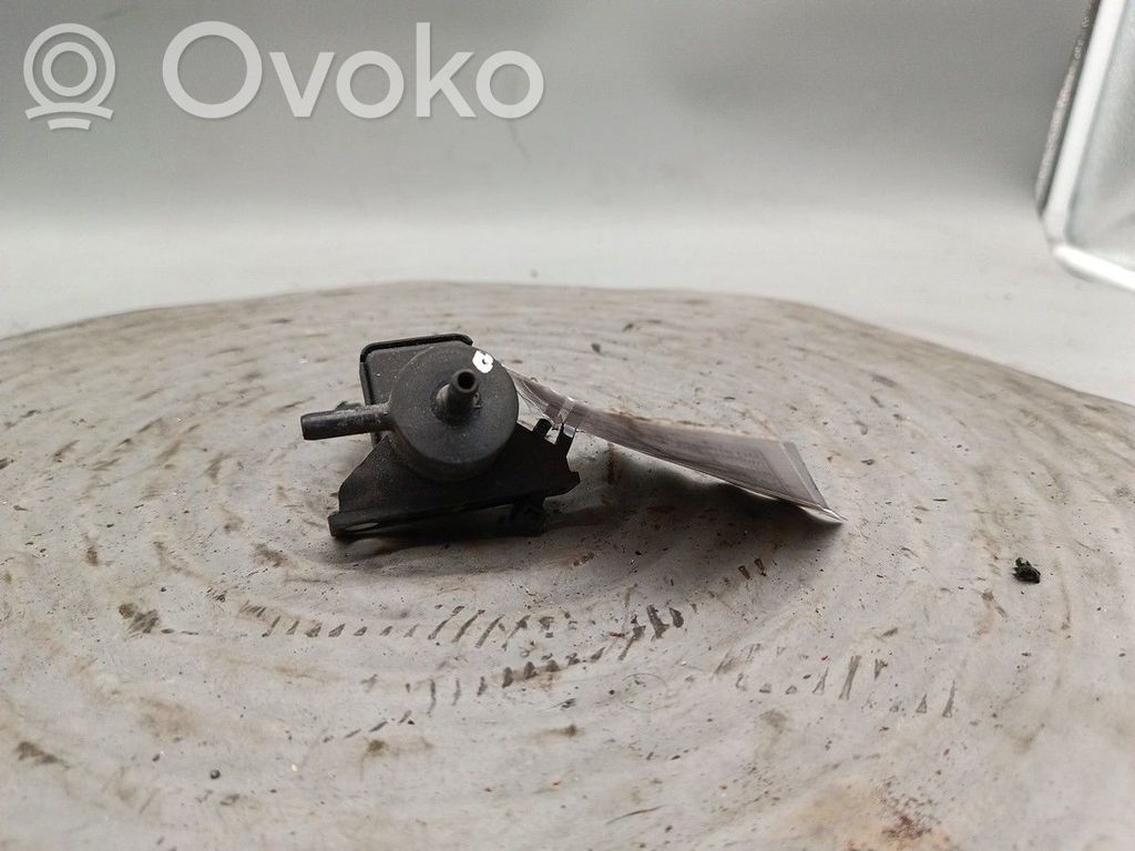 Solenoidinis vožtuvas   7700113709,D4192T3