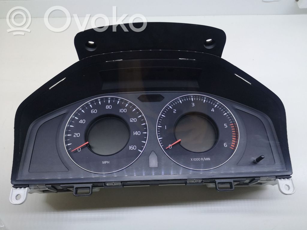 Volvo S80 Speedometer (instrument cluster) 