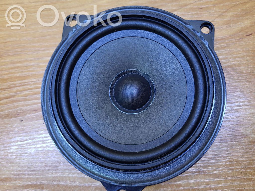 Altavoz de la puerta delantera   9143232,18820010,430407858431
