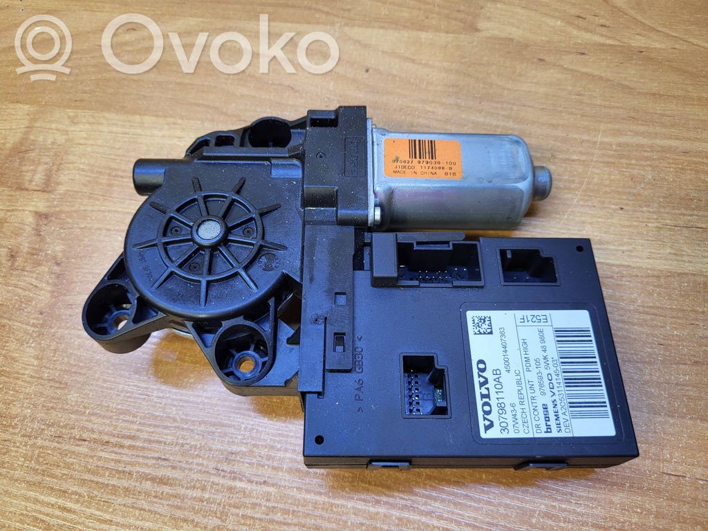 Volvo V50 Priekšpusē loga pacēlāja motoriņš 