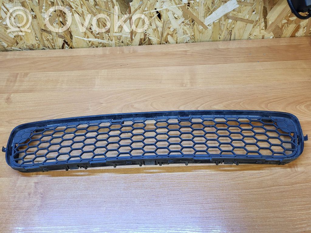 Volvo S80 Mascherina inferiore del paraurti anteriore 