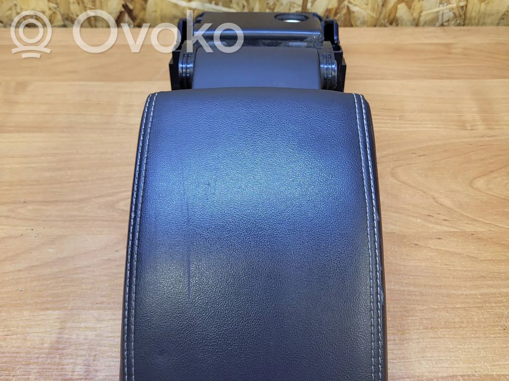 Volvo V60 Reposabrazos 