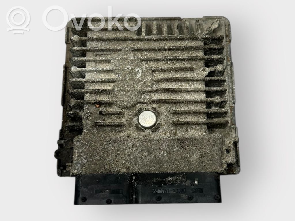 Skoda Octavia Mk2 (1Z) Engine control unit/module 