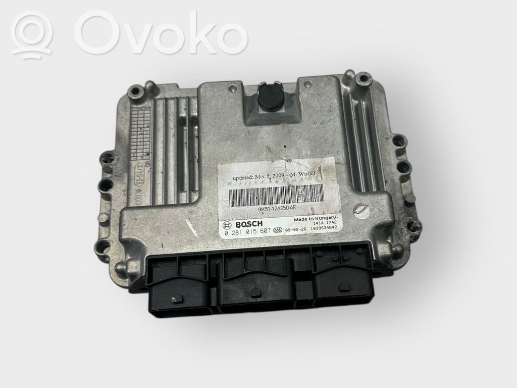 Ford Focus Engine control unit/module 