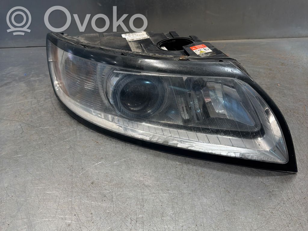Volvo V50 Lampa przednia 