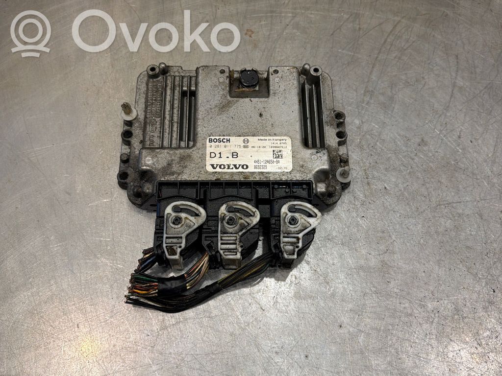 Volvo V50 Engine control unit/module 