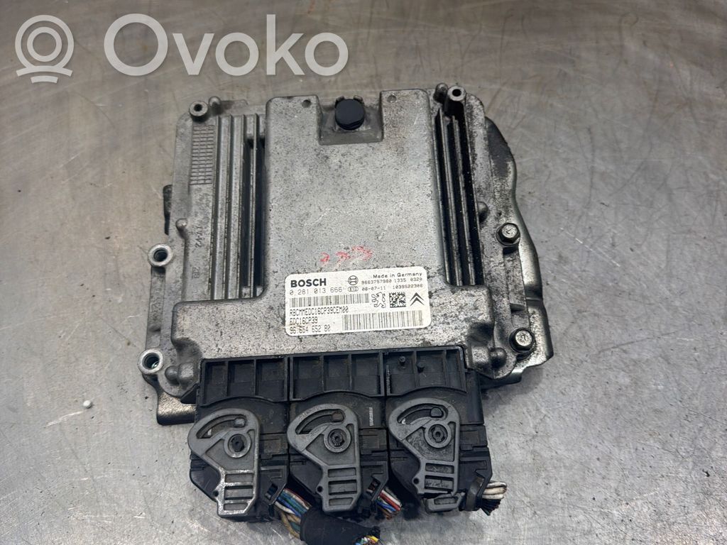 Citroen C-Crosser Engine control unit/module 
