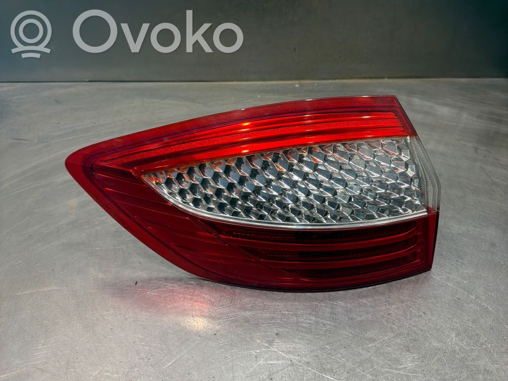 Ford Mondeo MK IV Lampa tylna 