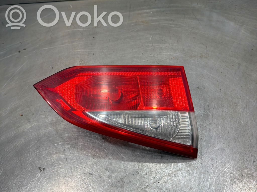 Ford Focus Takaluukun takavalot 
