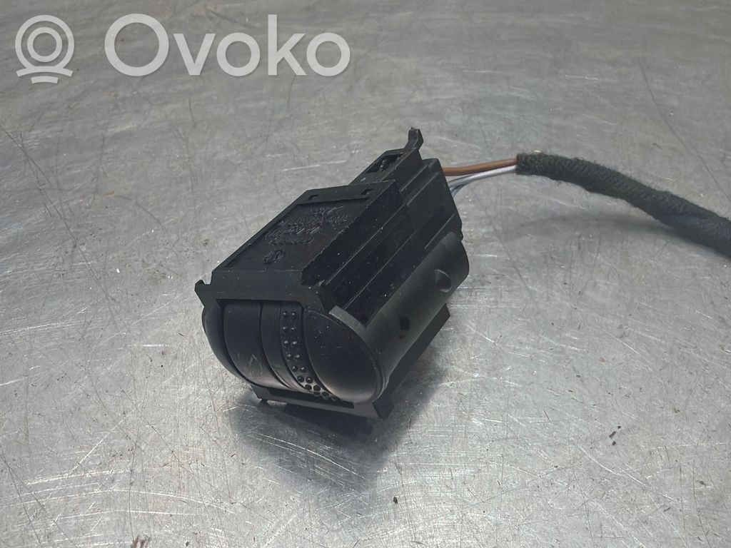 Volkswagen PASSAT B5.5 Interruttore di regolazione dell’illuminazione del quadro 
