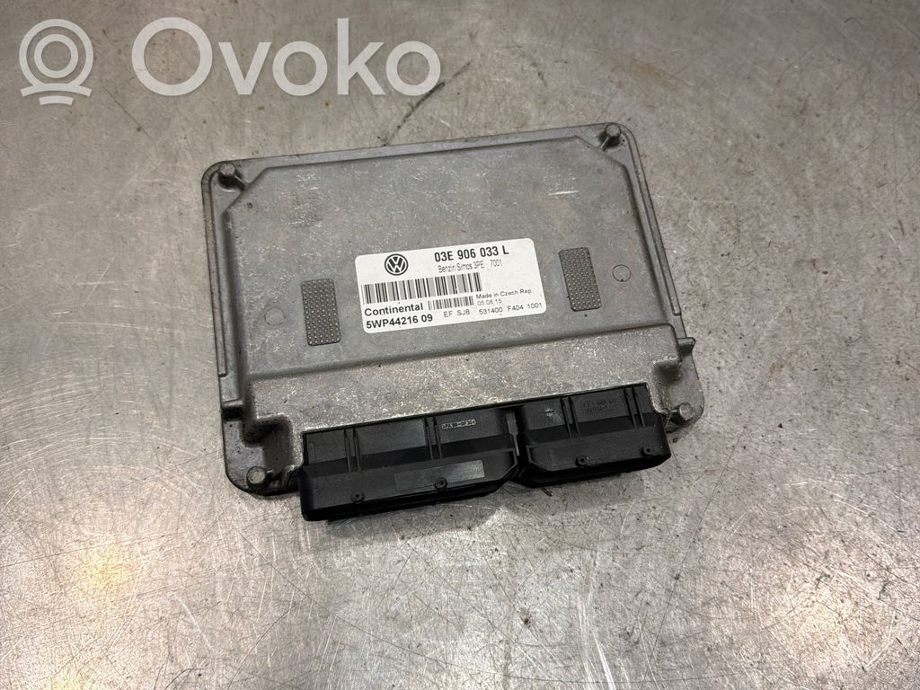 Sterownik / Moduł ECU   03E906033L,5WP4421609