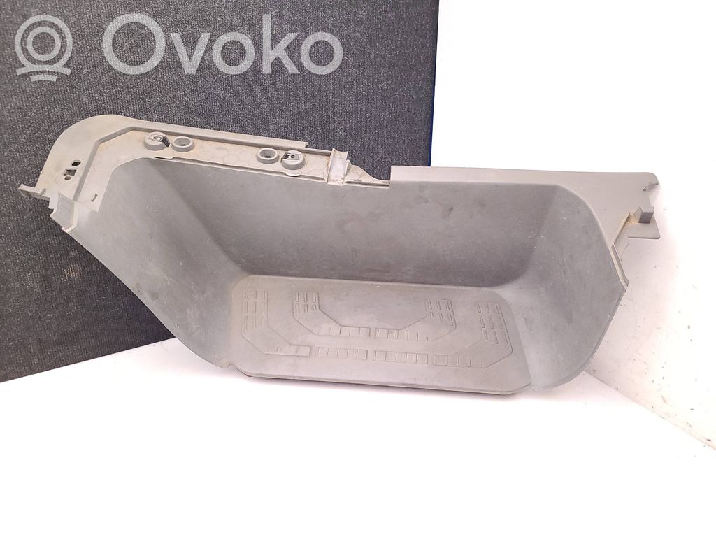 Man TGE 1gen Copertura del rivestimento del sottoporta anteriore 