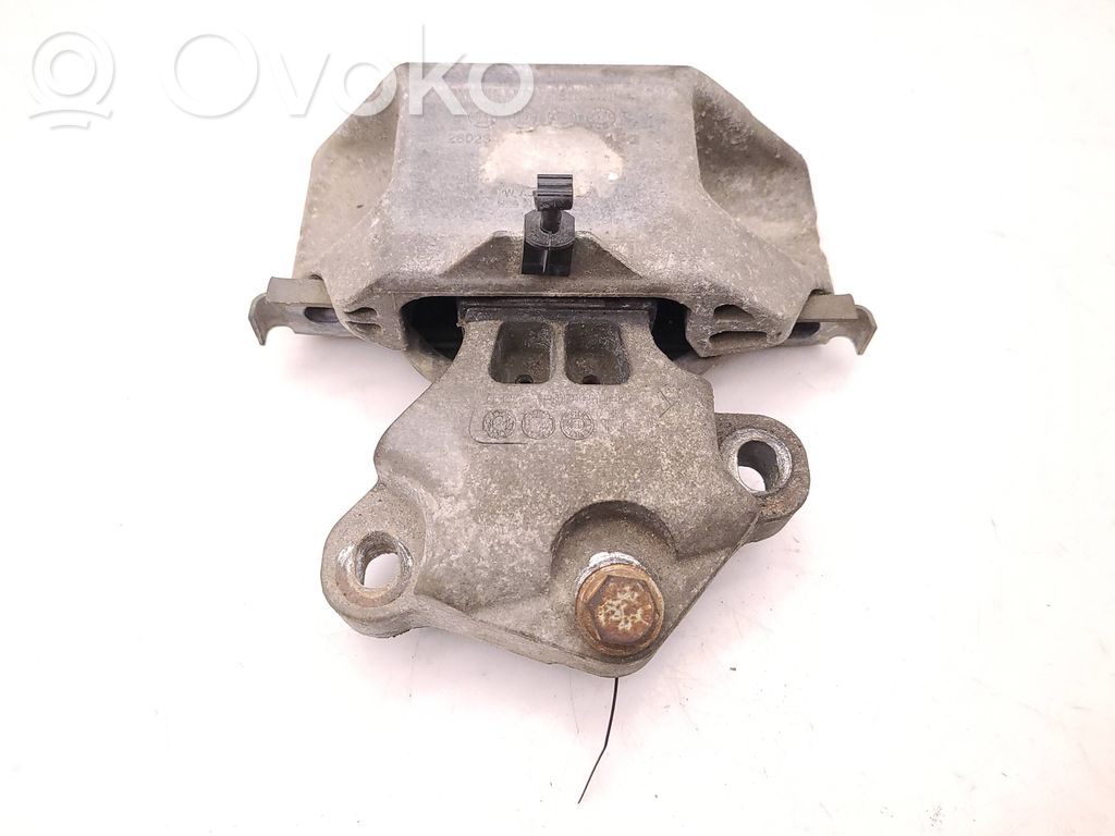 Man TGE 1gen Engine mount bracket 