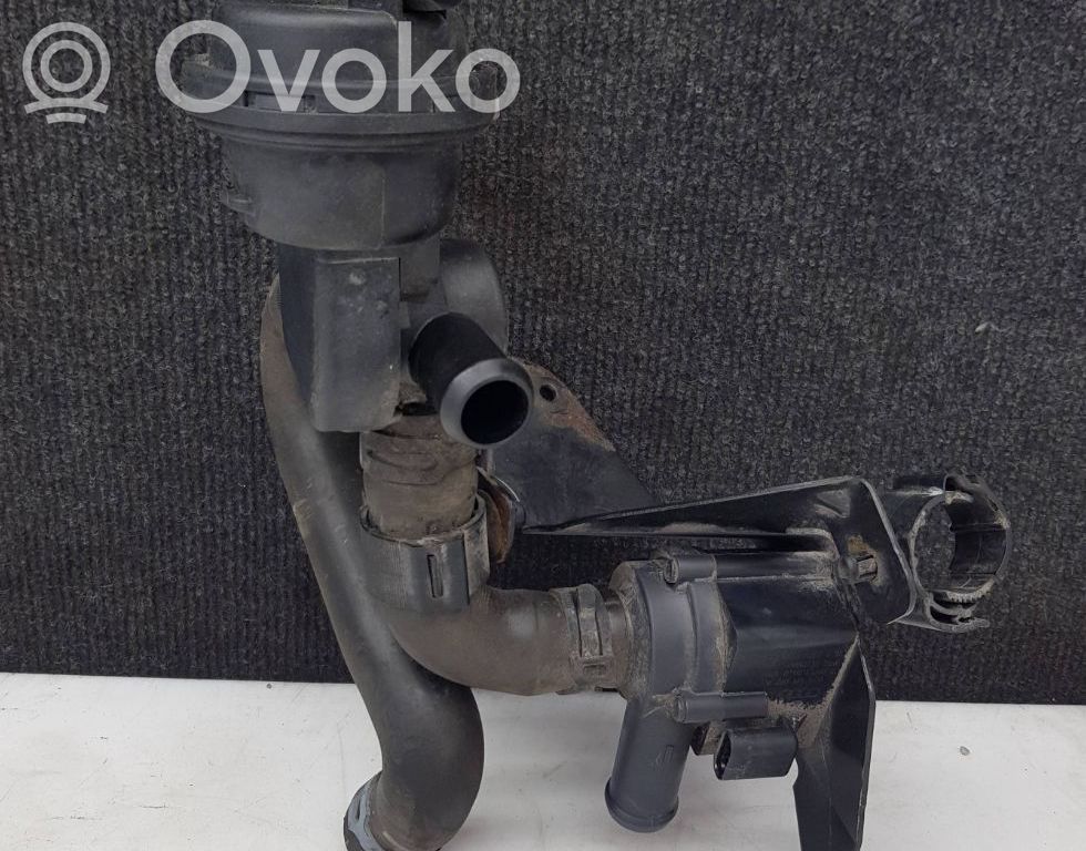 Volkswagen Crafter Electric auxiliary coolant/water pump 