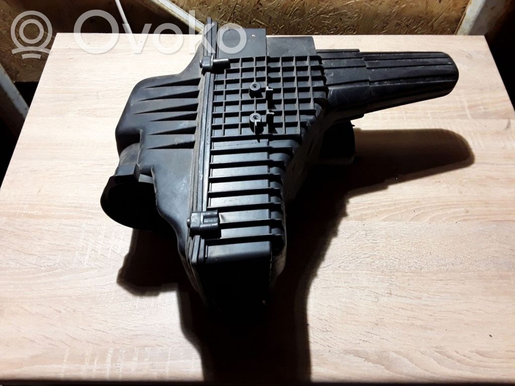 Citroen C8 Air filter box 