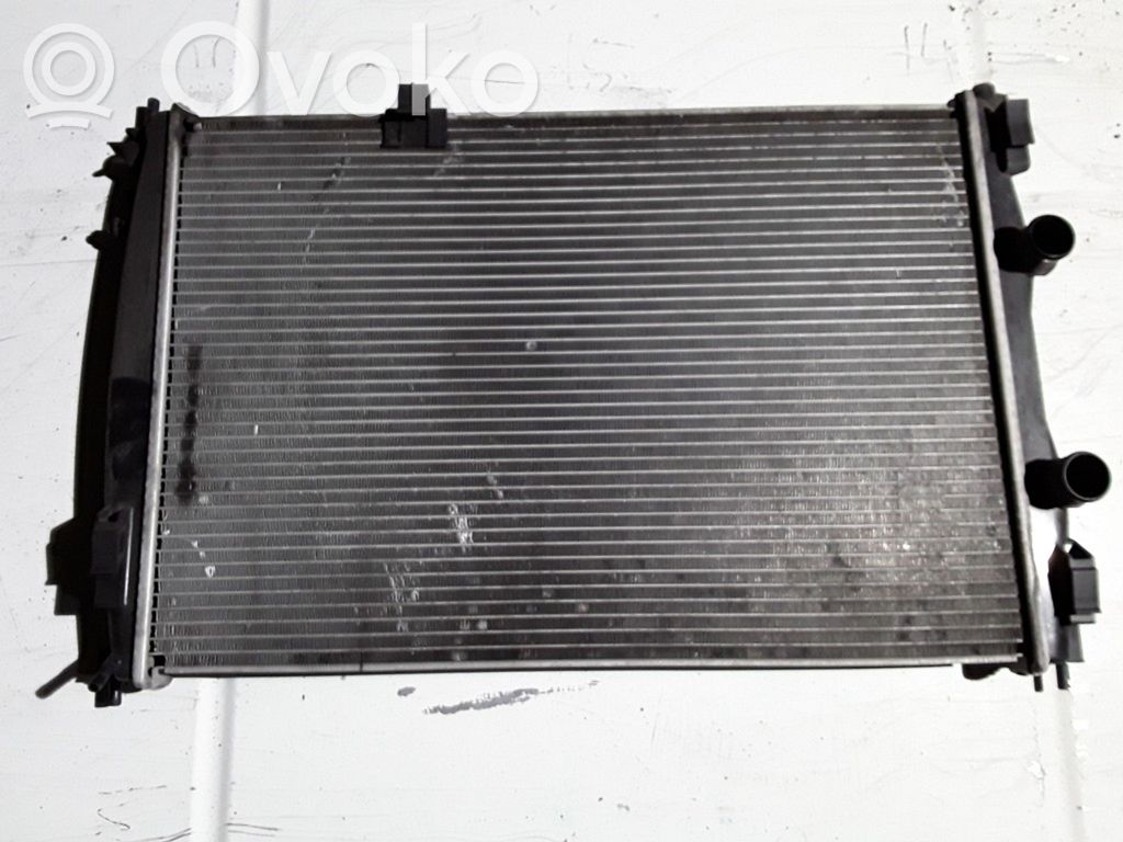 Nissan Qashqai Radiator lichid răcire 
