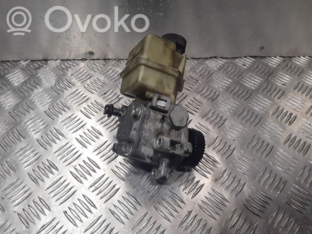 Mazda 6 Power steering pump 