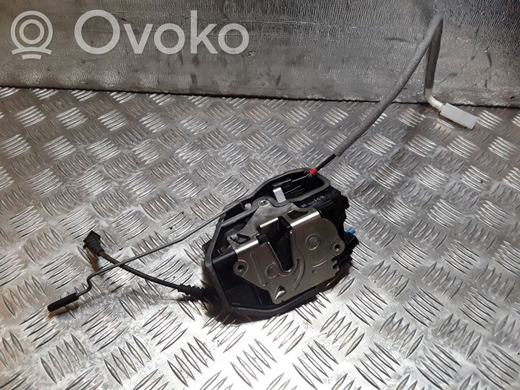 BMW 5 E60 E61 Front door lock 