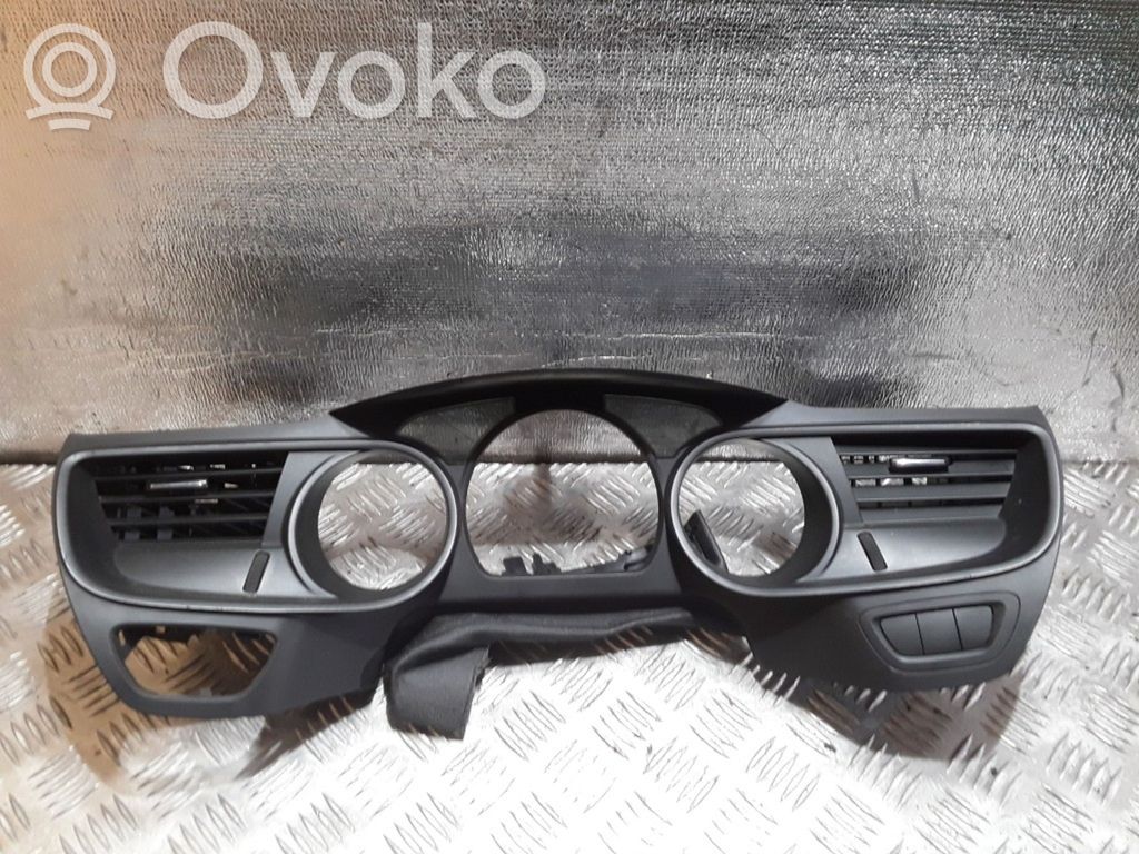 Citroen C5 Prietaisų skydelio apdaila 