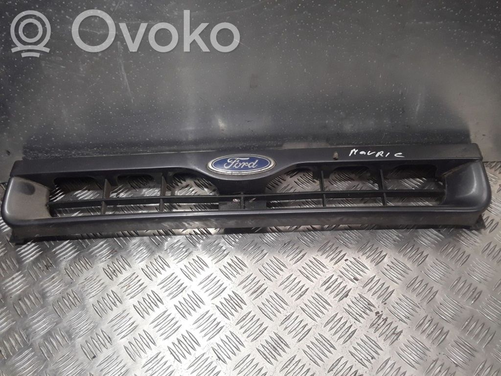 Ford Maverick Передняя решётка 