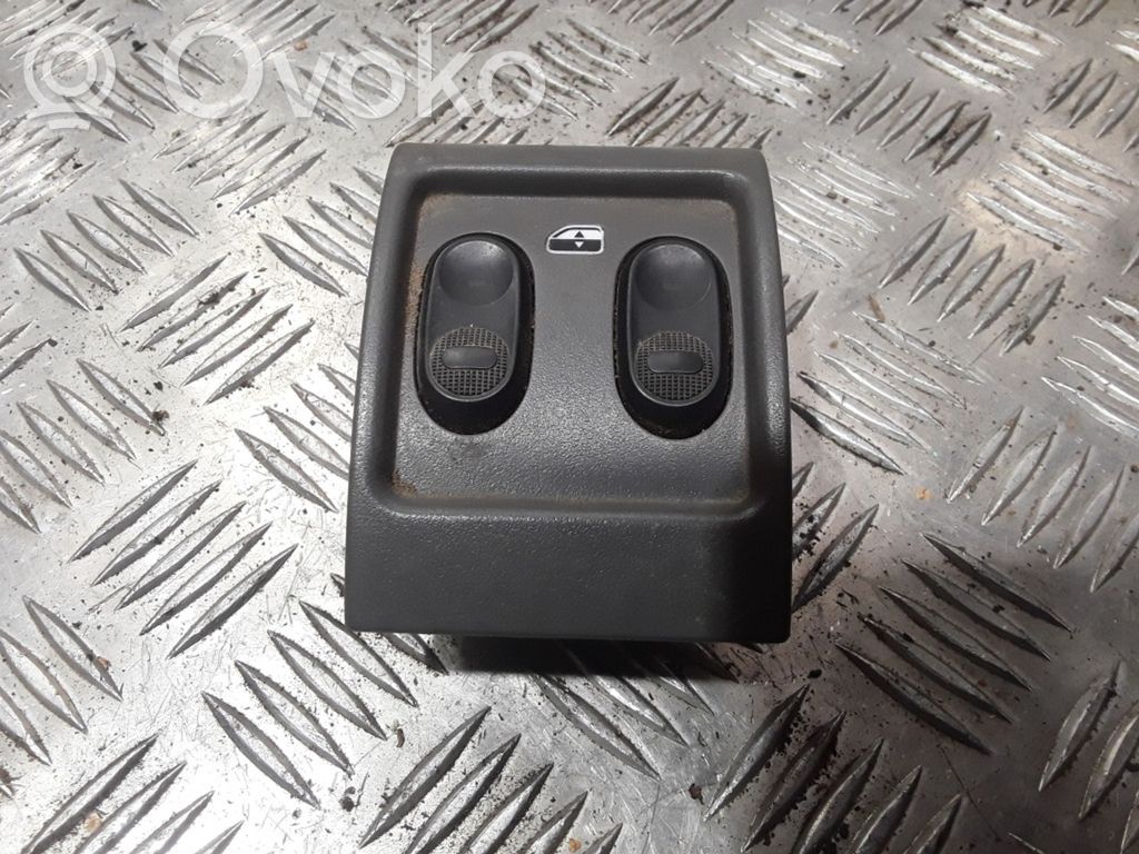 Chrysler PT Cruiser Electric window control switch 
