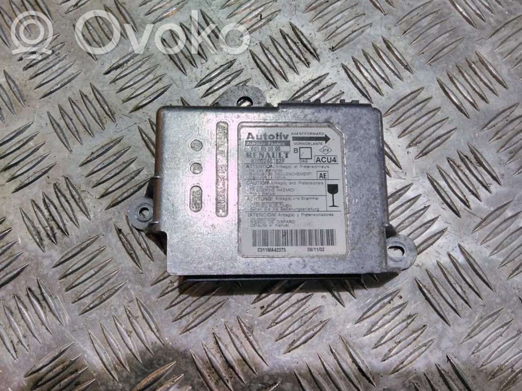 Renault Megane II Airbag control unit/module 