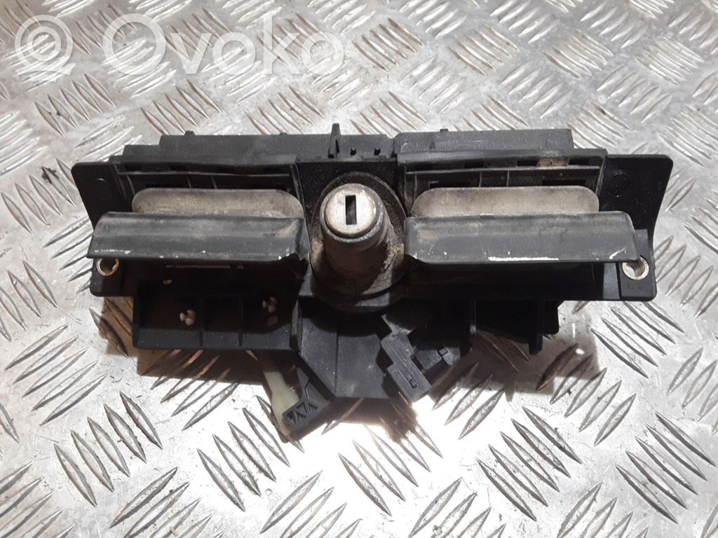 Audi A3 S3 8L Încuietoare portbagaj 