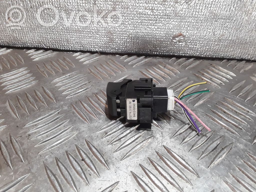 Toyota Corolla E120 E130 Electric window control switch 