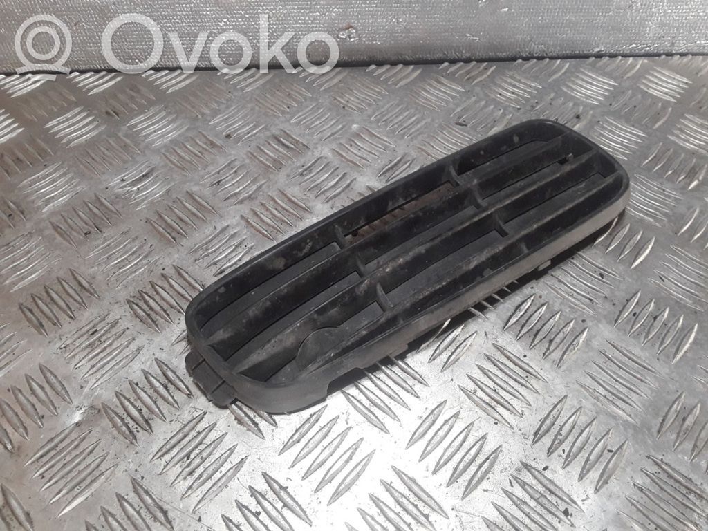 Audi 80 90 S2 B4 Front bumper lower grill 