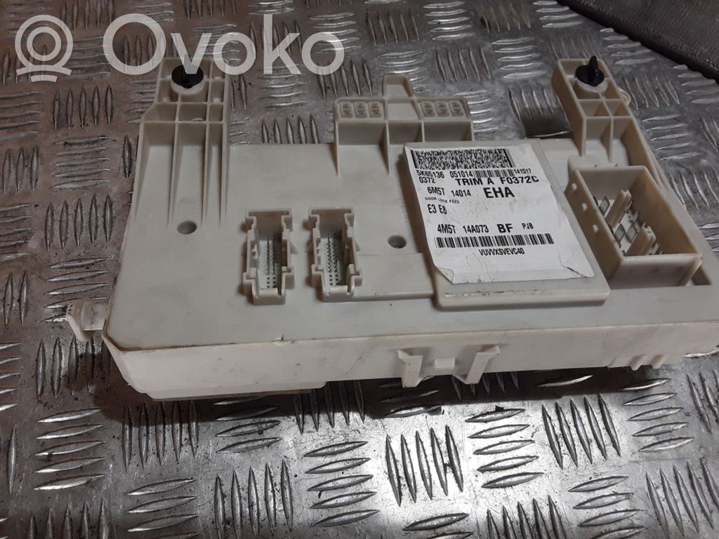 Ford Focus C-MAX Saugiklių blokas 