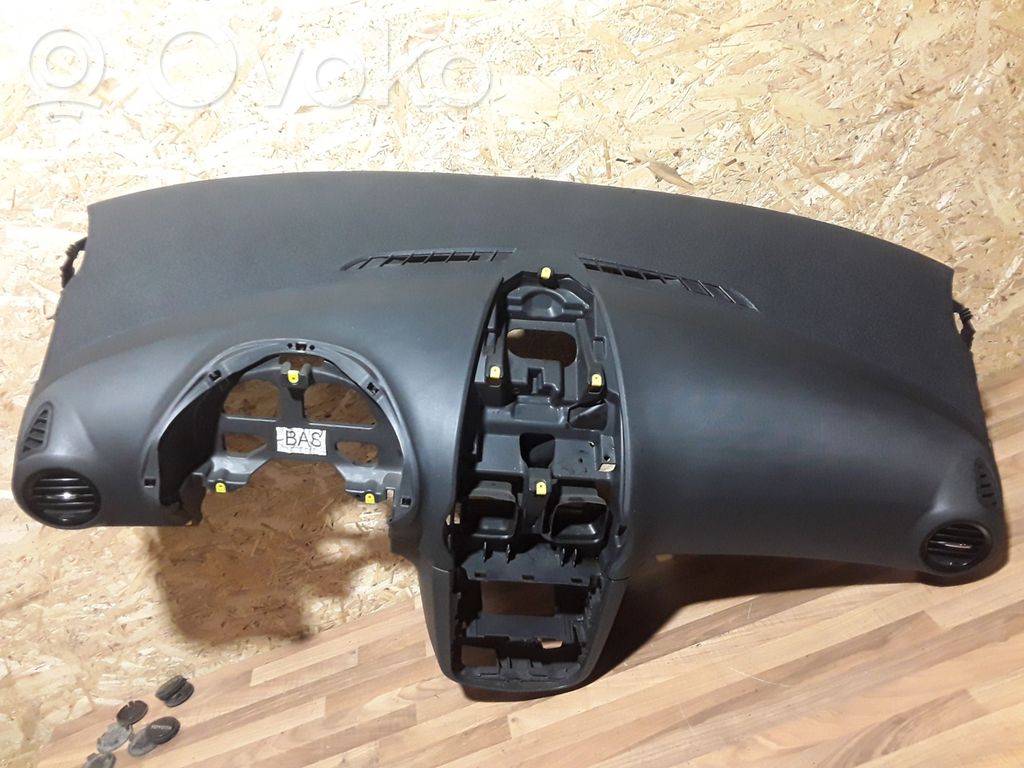 Opel Corsa D Dashboard 