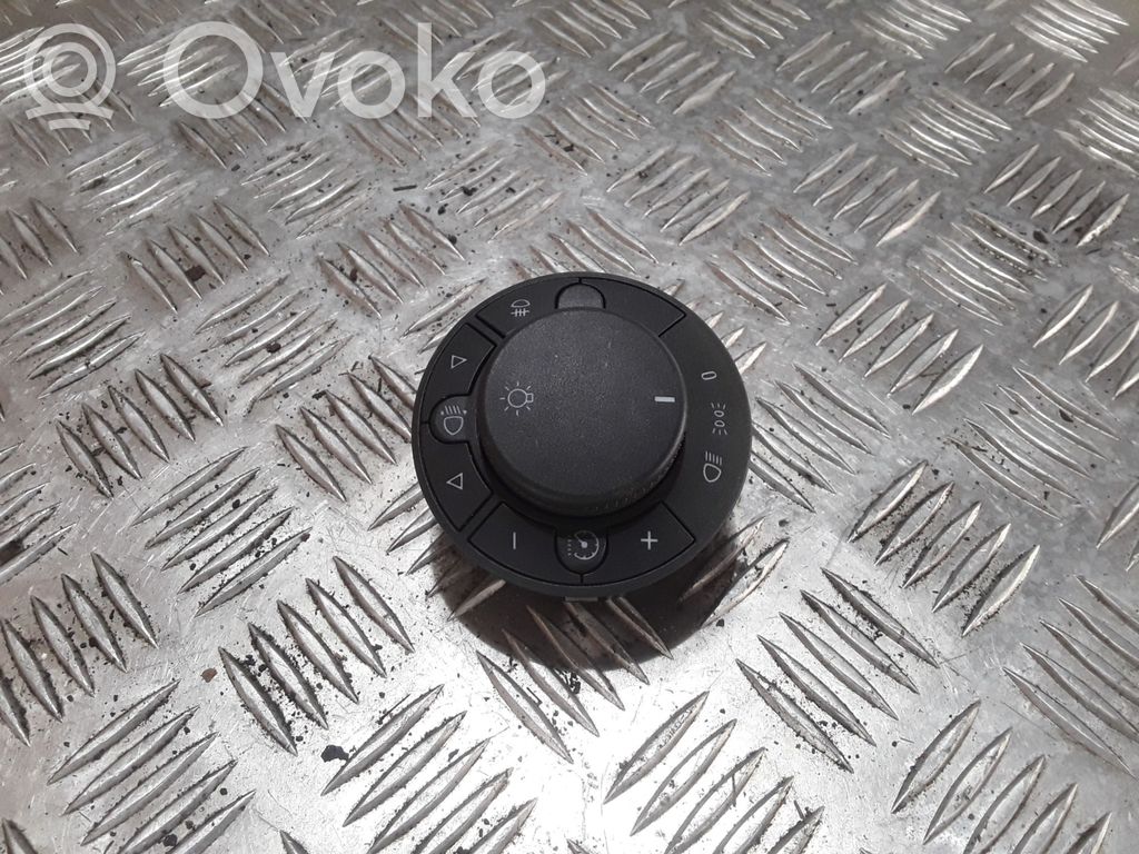 Opel Corsa D Light switch 