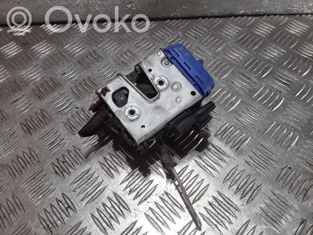 Audi A8 S8 D2 4D Rear door lock 