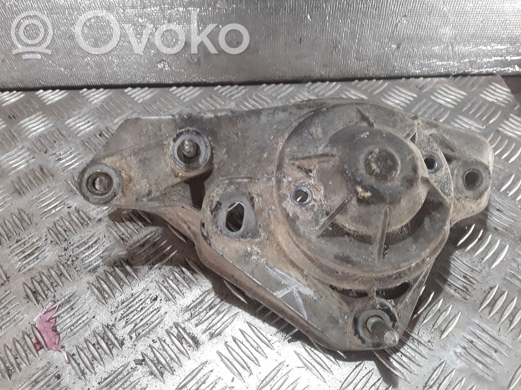 Audi A8 S8 D2 4D Coil spring mount 