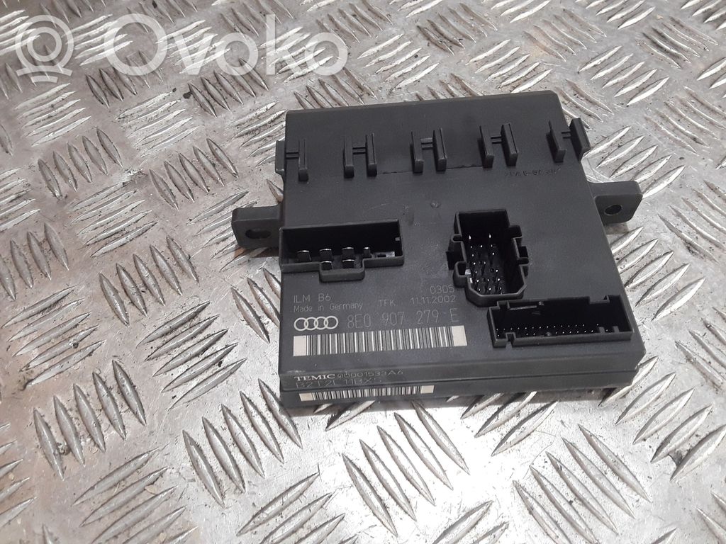 Audi A4 S4 B6 8E 8H Module confort 