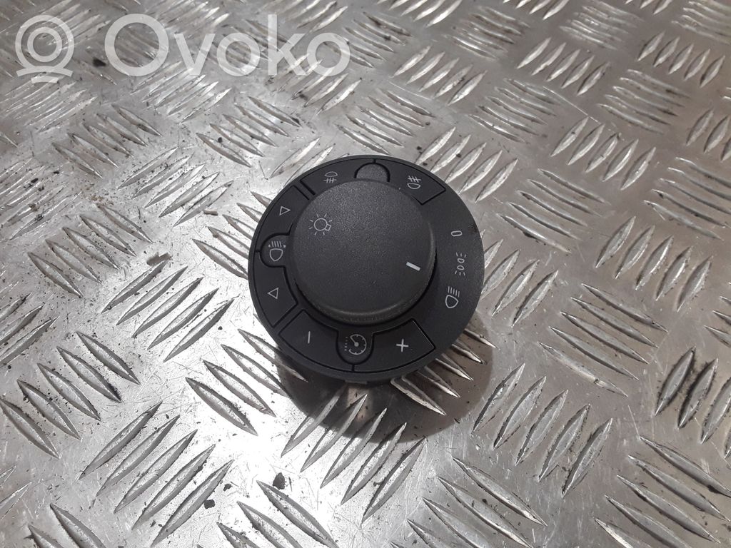 Opel Corsa D Light switch 