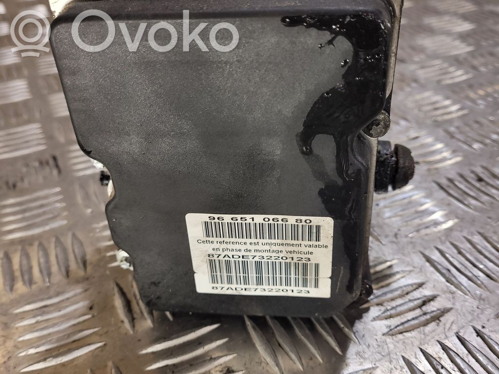 Citroen C4 I Picasso ABS bloks 