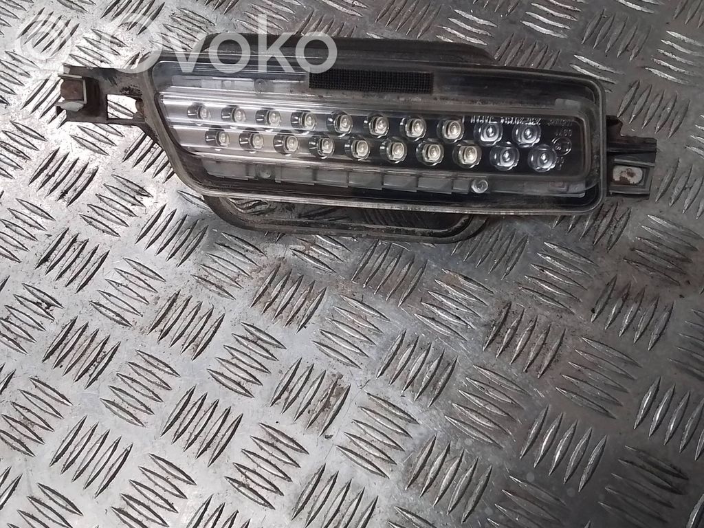 Subaru Legacy Peruutusvalo 