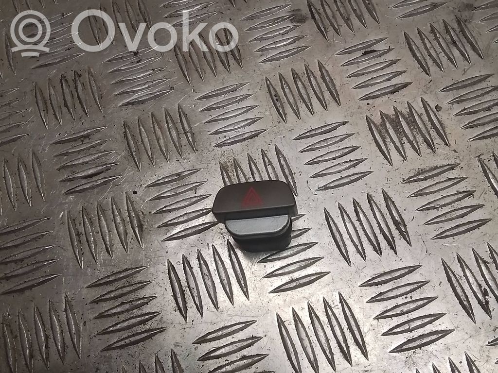 Ford Focus Hazard light switch 