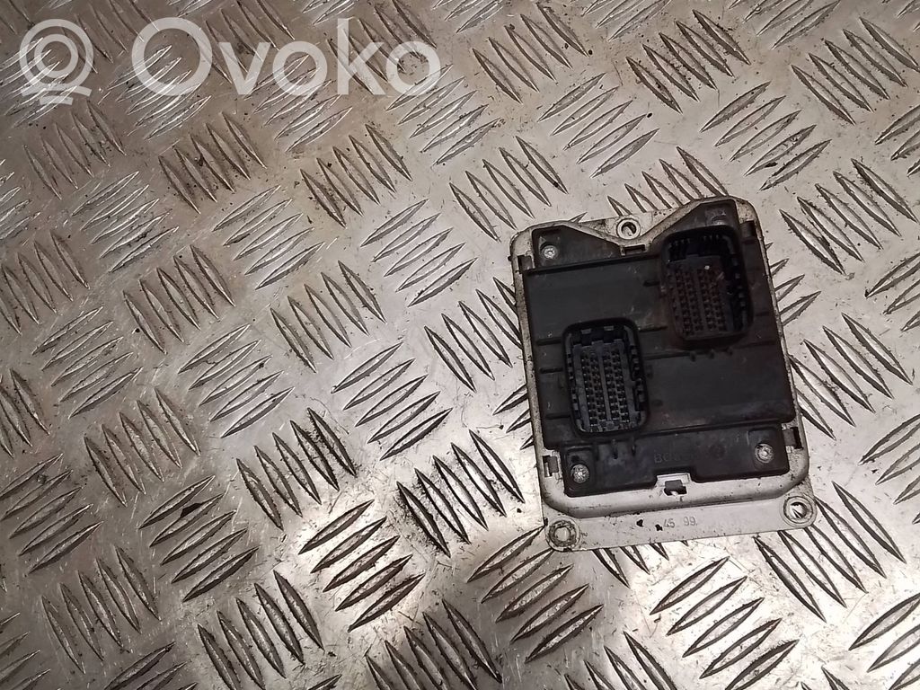 Engine control unit/module   90532610,0261204475