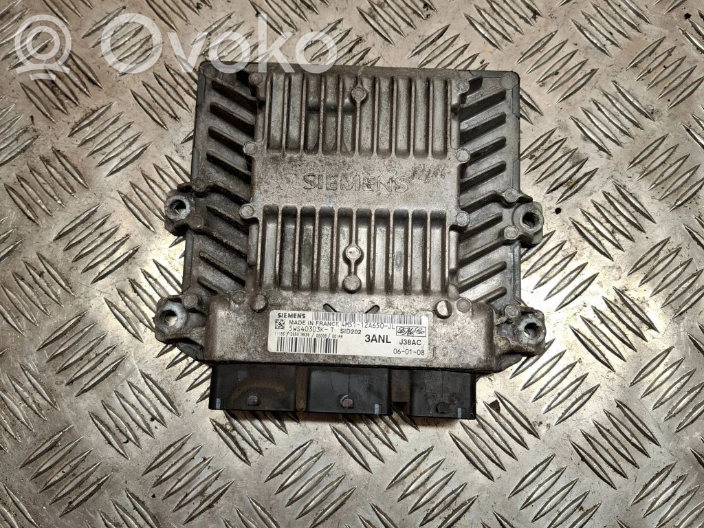Ford Focus Engine control unit/module 