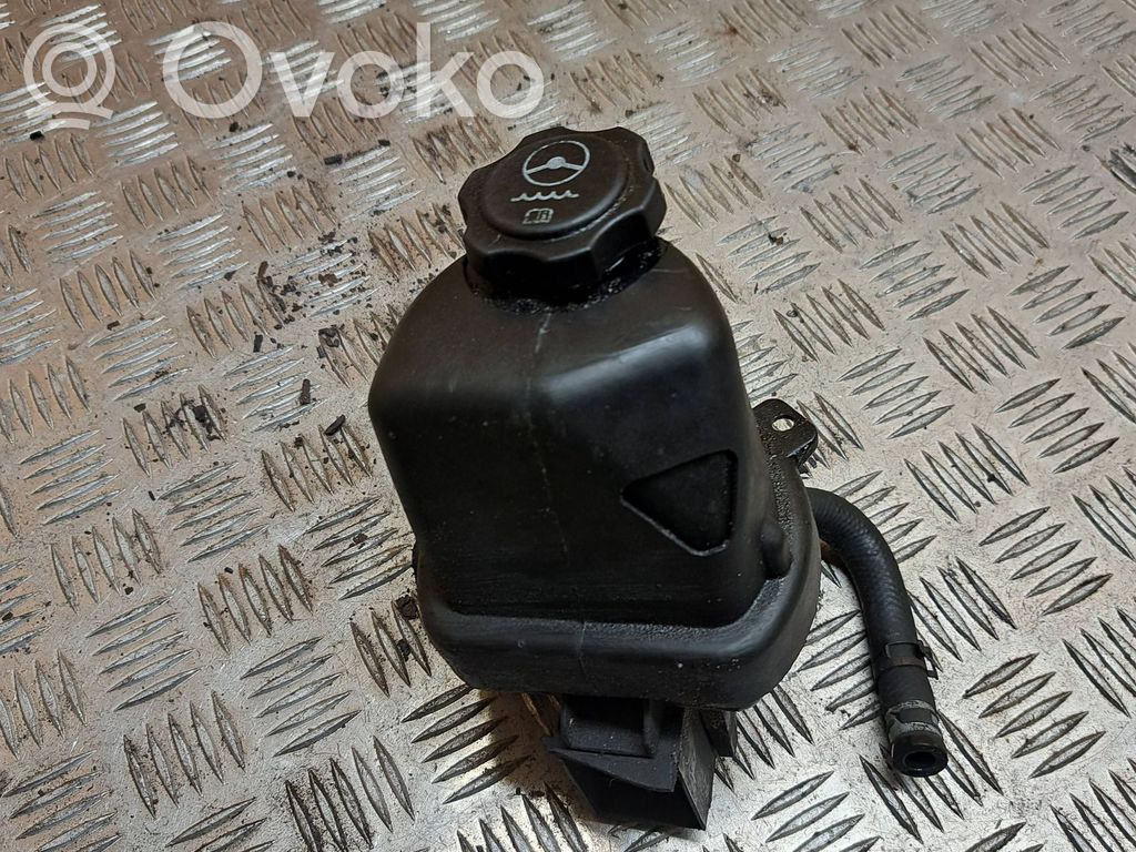 Opel Insignia A Ohjaustehostimen nestesäiliö 