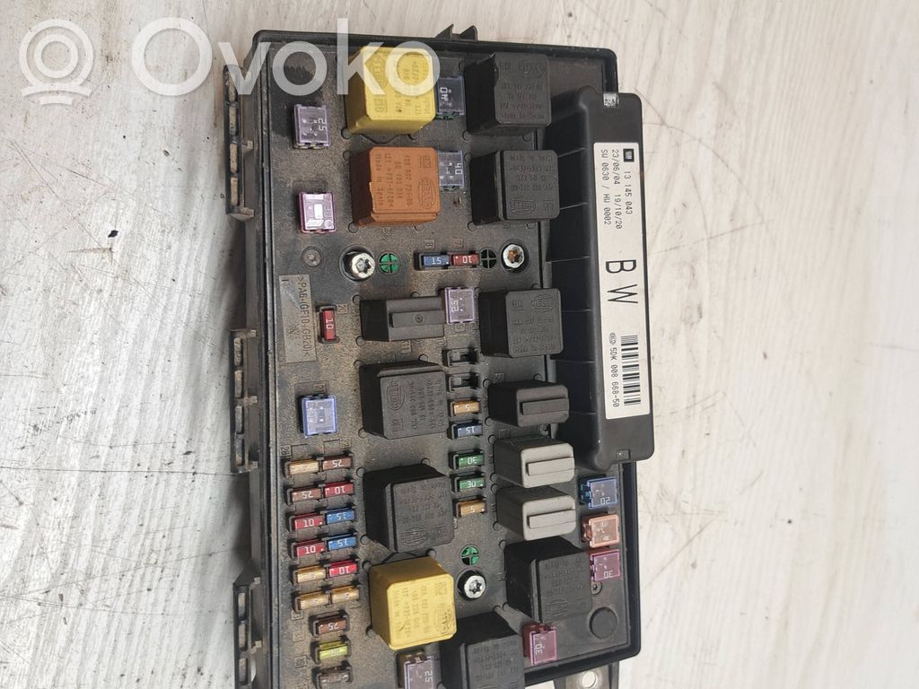 Opel Astra H Fuse box set 