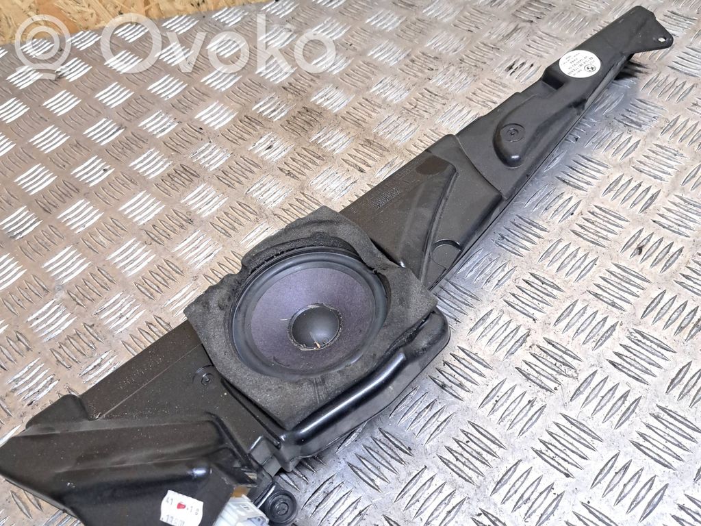 BMW 5 E39 Front door speaker 