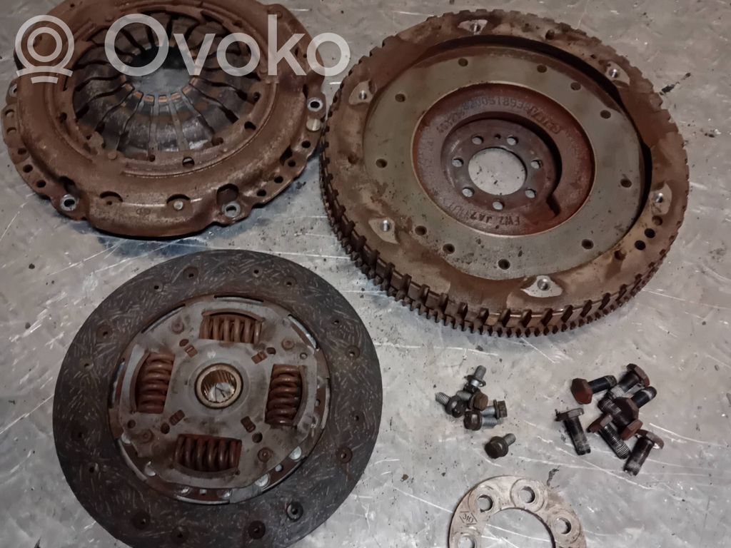 Nissan Note (E11) Clutch set kit 
